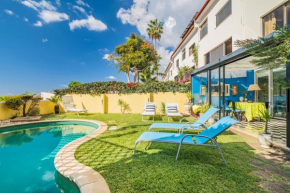 Casa da Ilha - By Wehost
